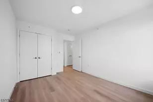 369 18th Ave, Newark, NJ 07108 - Photo 8