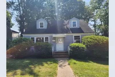 44 Hillairy Ave, Morristown, NJ 07960 - Photo 1