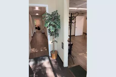 501 Omni Dr, Hillsborough Township, NJ 08844 - Photo 2