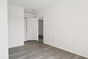 85 Lang St, Newark, NJ 07105 - Photo 8