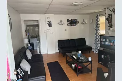 106-108 W Somerset St, Raritan, NJ 08869 - Photo 2