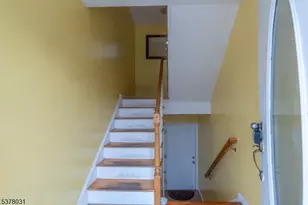 533 Livingston St, Elizabeth, NJ 07206 - Photo 22