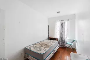 533 Livingston St, Elizabeth, NJ 07206 - Photo 18