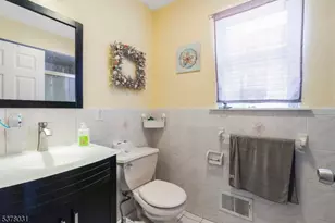 533 Livingston St, Elizabeth, NJ 07206 - Photo 10