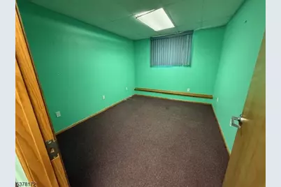 372 S Main St, Phillipsburg, NJ 08865 - Photo 6