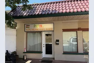 372 S Main St, Phillipsburg, NJ 08865 - Photo 16