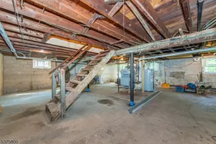 410 Horseneck Rd, Fairfield, NJ 07004 - Photo 48