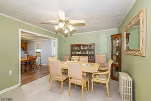 410 Horseneck Rd, Fairfield, NJ 07004 - Photo 14