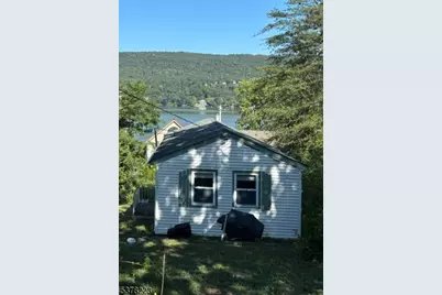 117 Lake Park Ter, West Milford, NJ 07421 - Photo 1