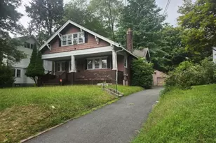 978 Kenyon Ave, Plainfield, NJ 07060 - Photo 1