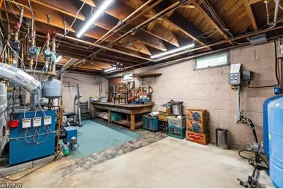 209 Pleasant Hill Rd, Chester, NJ 07836 - Photo 22