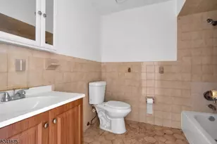 1129 Spruce St, Roselle, NJ 07203 - Photo 12