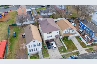 1129 Spruce St, Roselle, NJ 07203 - Photo 16