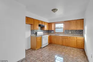 1129 Spruce St, Roselle, NJ 07203 - Photo 14