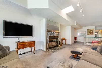 1360 Hamburg Tpke #708, Wayne, NJ 07470 - Photo 16