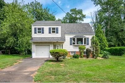 104 Graybar Dr, North Plainfield, NJ 07062 - Photo 1