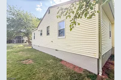 403 Girard Ave, Franklin Township, NJ 08873 - Photo 26