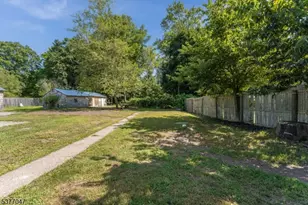 7080 Lt York-Mtpleasant, Alexandria Township, NJ 08848 - Photo 24