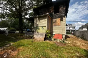 302 Berwyn Ave, Ewing Township, NJ 08618 - Photo 4