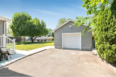 12 Bartell Pl, Clark Township, NJ 07066 - Photo 28