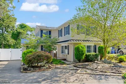 711 Reba Rd, Mount Arlington, NJ 07850 - Photo 1