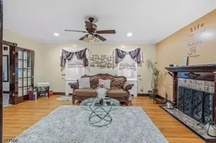 2785 Larchmont, Union Township, NJ 07083 - Photo 4