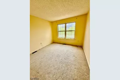 49B Wickliffe St, Newark, NJ 07103 - Photo 8