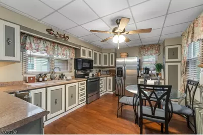 323 Water St, Belvidere, NJ 07823 - Photo 6