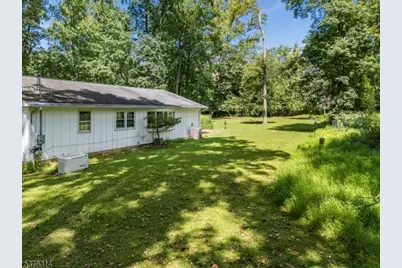 23 Valley View Dr, Raritan Township, NJ 08822 - Photo 36