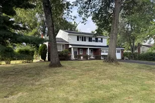 5 Addison Dr, Fairfield, NJ 07004 - Photo 1