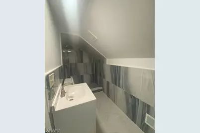 476 Bloy St, Hillside, NJ 07205 - Photo 10