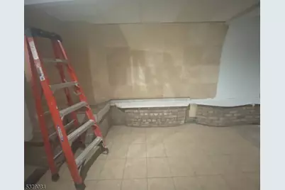 476 Bloy St, Hillside, NJ 07205 - Photo 8