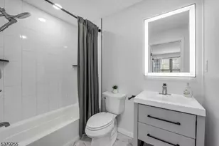 648 Black Oak Ridge Rd, Wayne, NJ 07470 - Photo 36