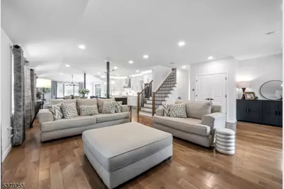 648 Black Oak Ridge Rd, Wayne, NJ 07470 - Photo 12