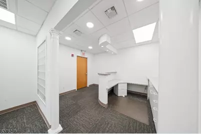 96 E Main St, Little Falls Township, NJ 07424 - Photo 2