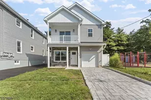 415 E 9th Ave, Roselle, NJ 07203 - Photo 1