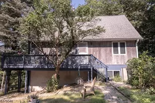 29 Hillside Dr, Wantage, NJ 07461 - Photo 1