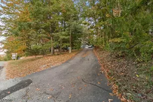 29 Hillside Dr, Wantage, NJ 07461 - Photo 38