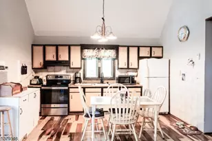 29 Hillside Dr, Wantage, NJ 07461 - Photo 8