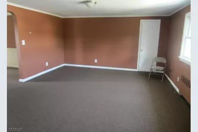 870 Louisa St, Union Township, NJ 07083 - Photo 6