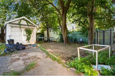 160 Isabella Ave, Newark, NJ 07106 - Photo 18