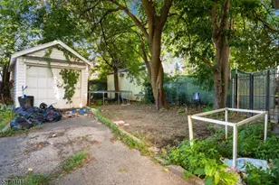 160 Isabella Ave, Newark, NJ 07106 - Photo 18