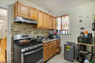 160 Isabella Ave, Newark, NJ 07106 - Photo 2