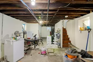 160 Isabella Ave, Newark, NJ 07106 - Photo 16