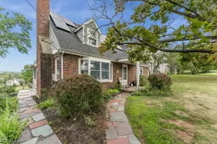 25 Everittstown Rd, Frenchtown, NJ 08825 - Photo 1