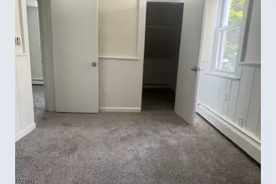 250 N 12th Pl, Prospect Park, NJ 07508 - Photo 8