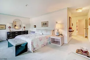 2 Claridge Dr 2Hw, Verona Twp., NJ 07044 - Photo 10