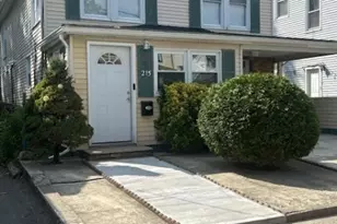 215 Kerrigan Blvd, Newark, NJ 07106 - Photo 1