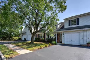 277 Edgeware Ct, Franklin Township, NJ 08873 - Photo 1