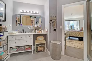 2 Claridge Dr 3Iw, Verona Twp., NJ 07044 - Photo 14